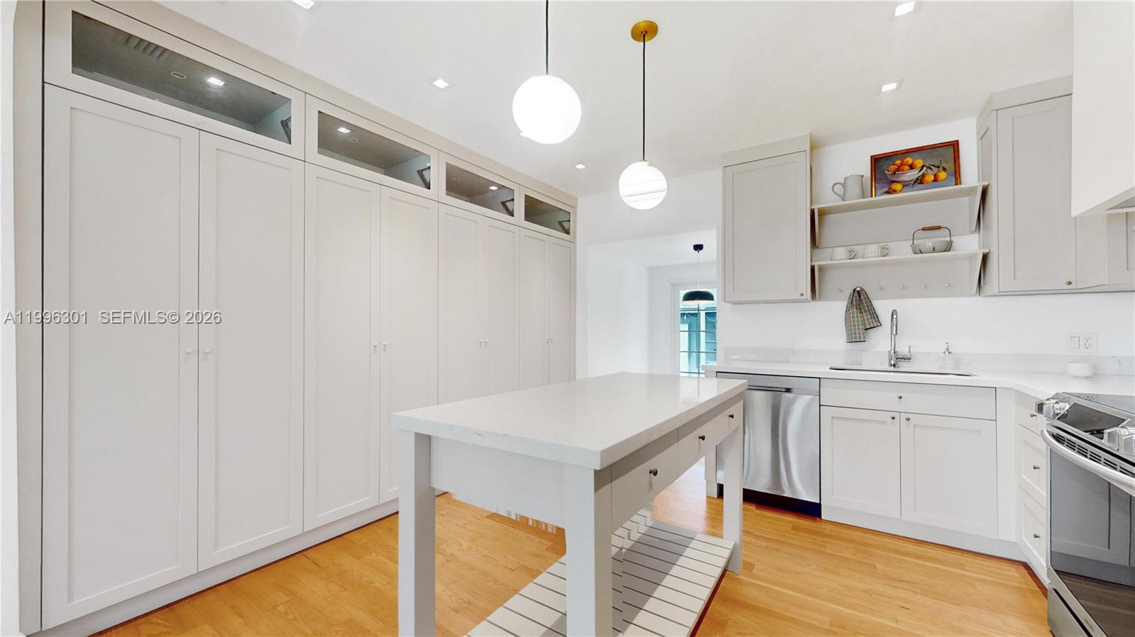 6415 SW 39th St Miami, FL 33155