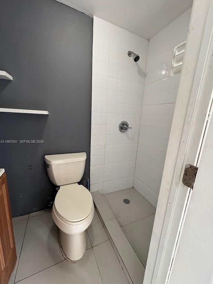 1424 NW 69th St Miami, FL 33147