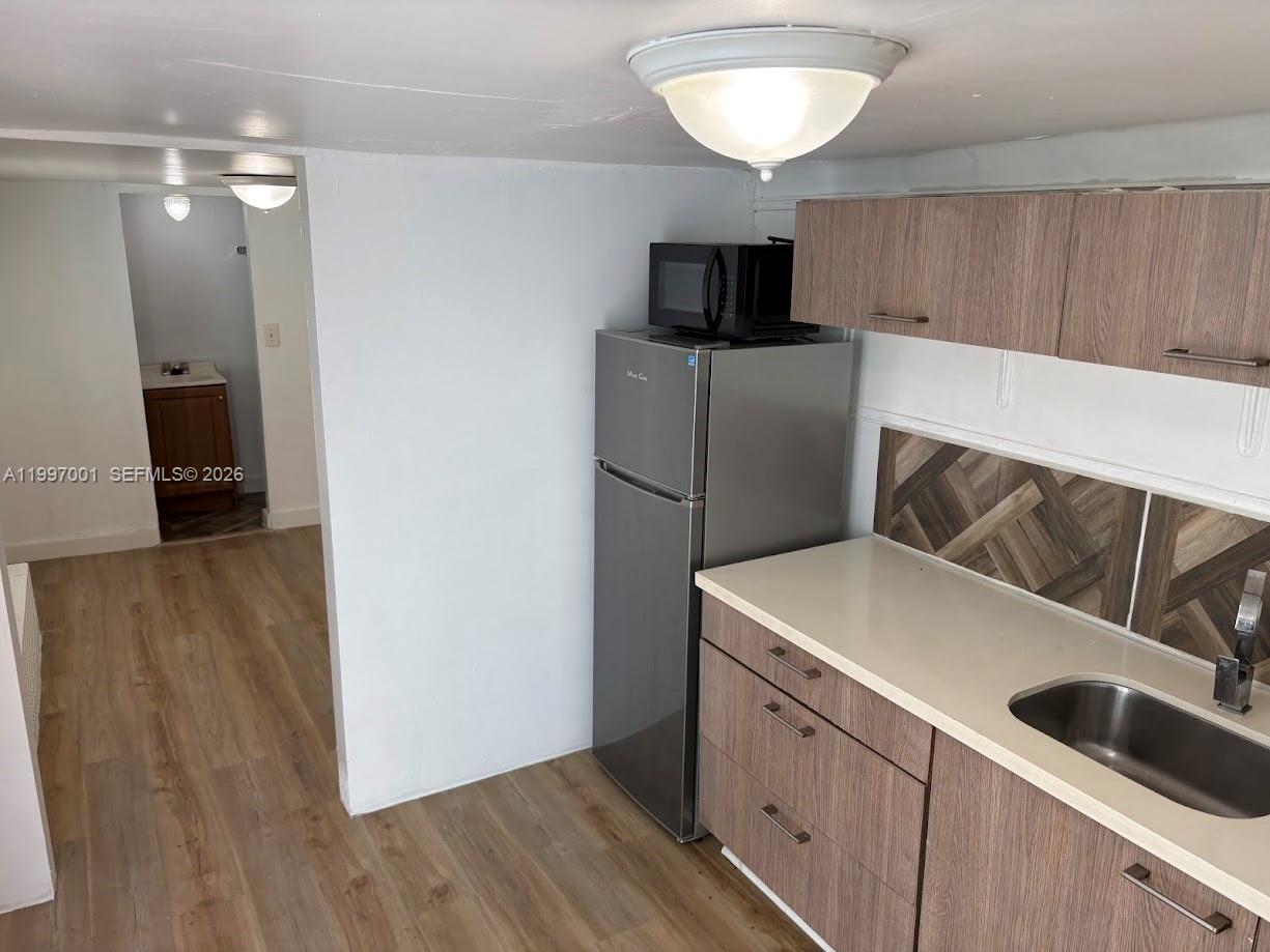 1424 NW 69th St Miami, FL 33147