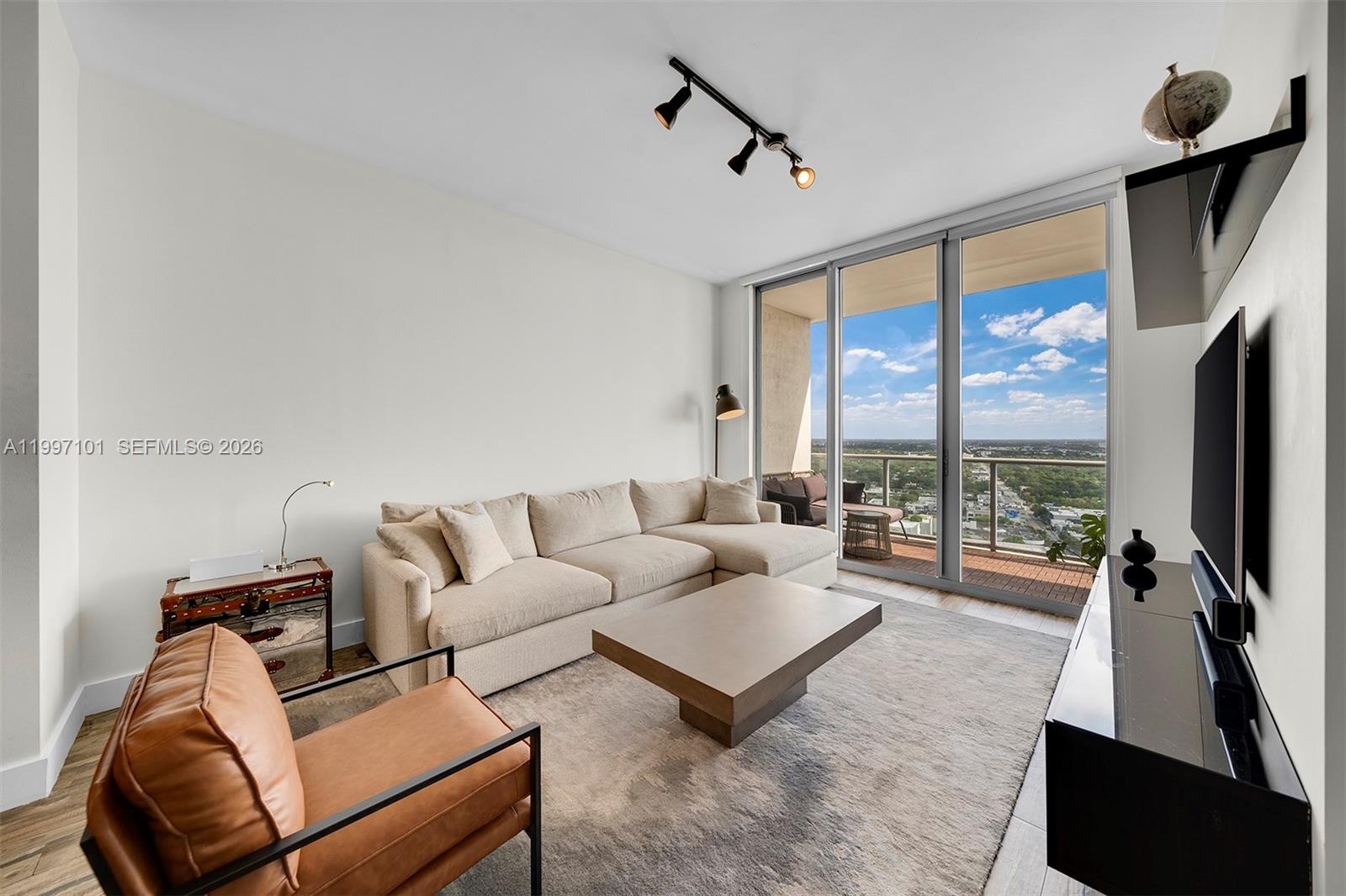 3470 E Coast Ave #H2403 Miami, FL 33137