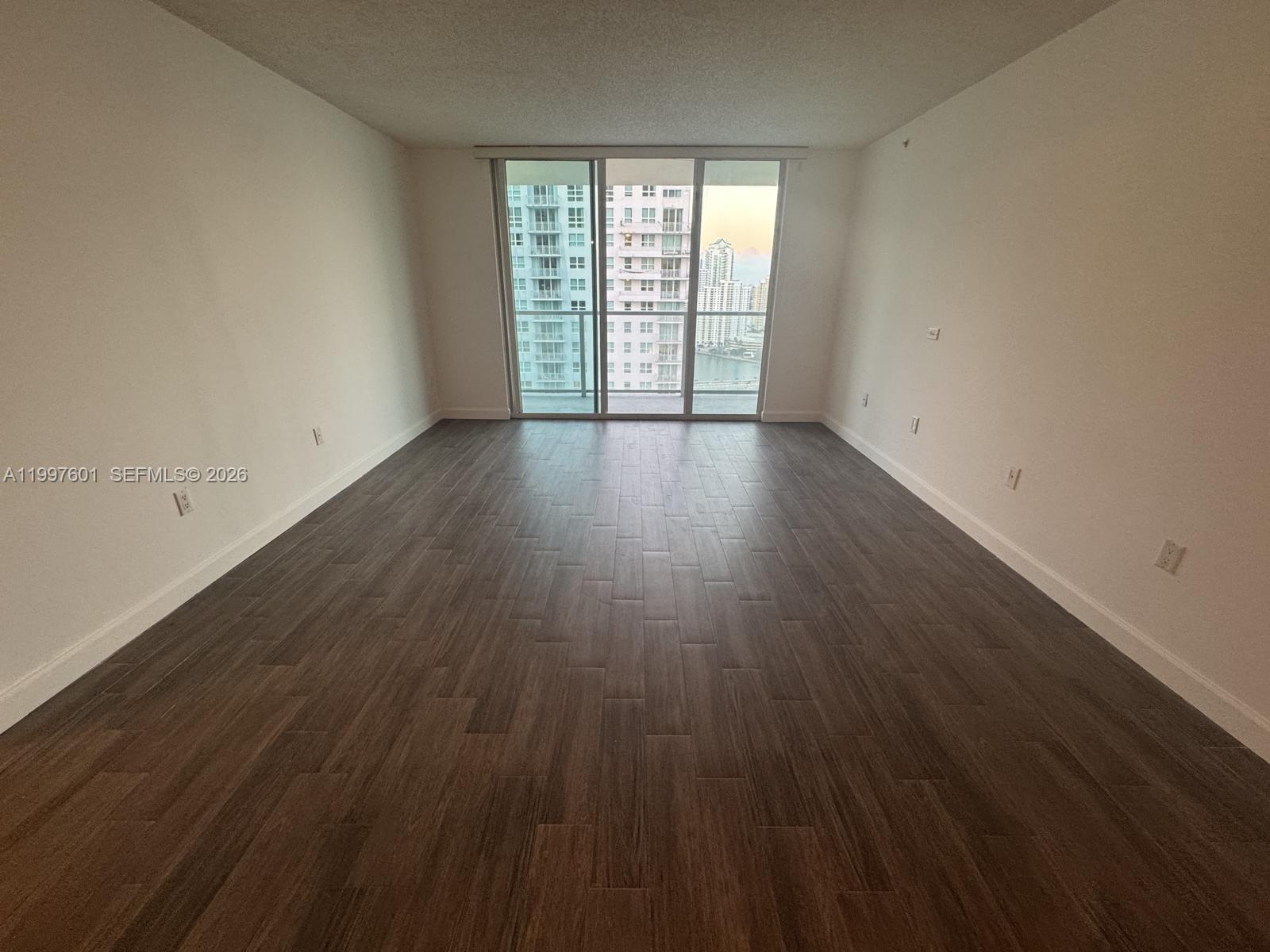 image The Mark on Brickell2