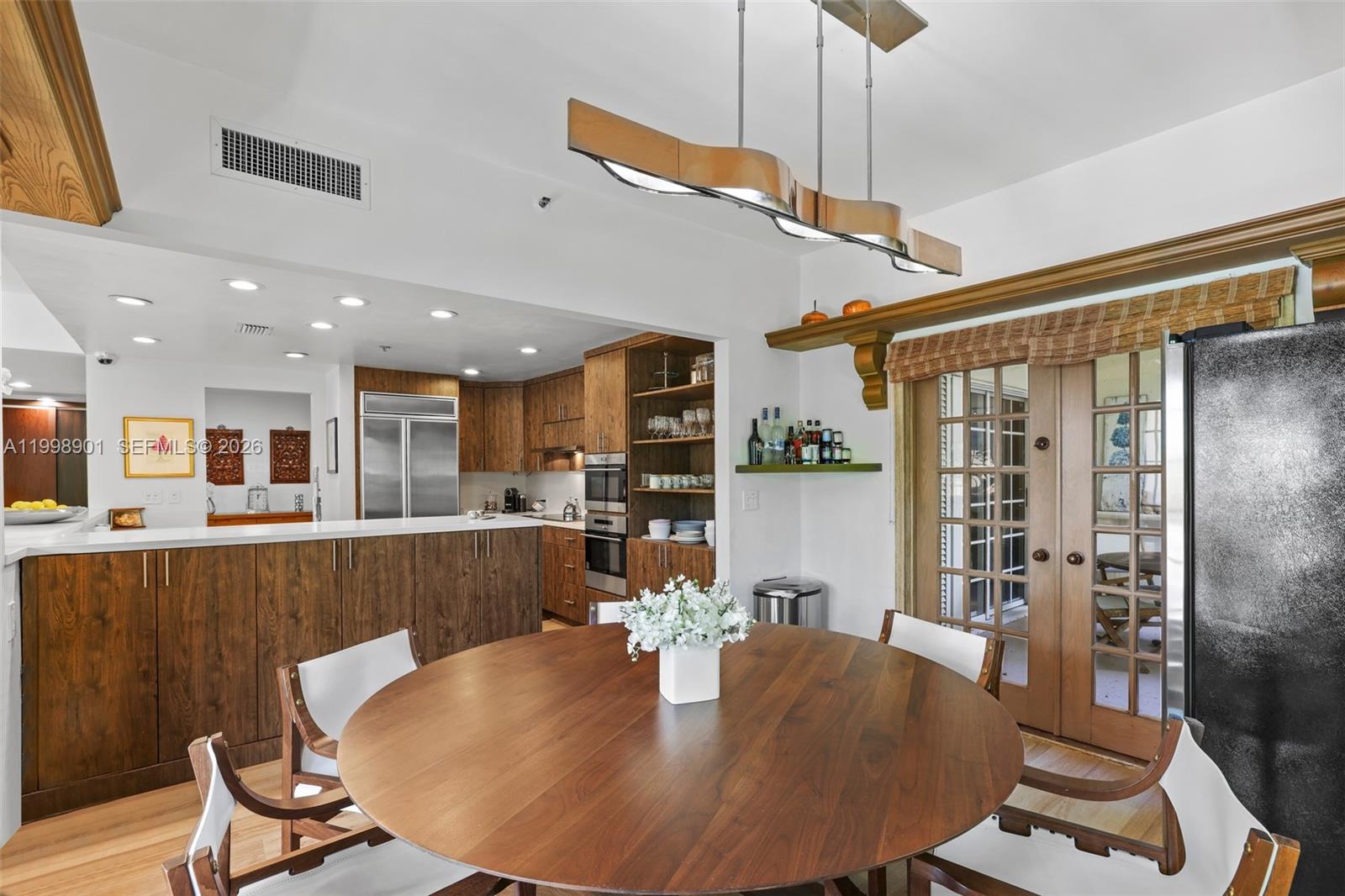 2211 Fisher Is Dr #3101 Miami Beach, FL 33109