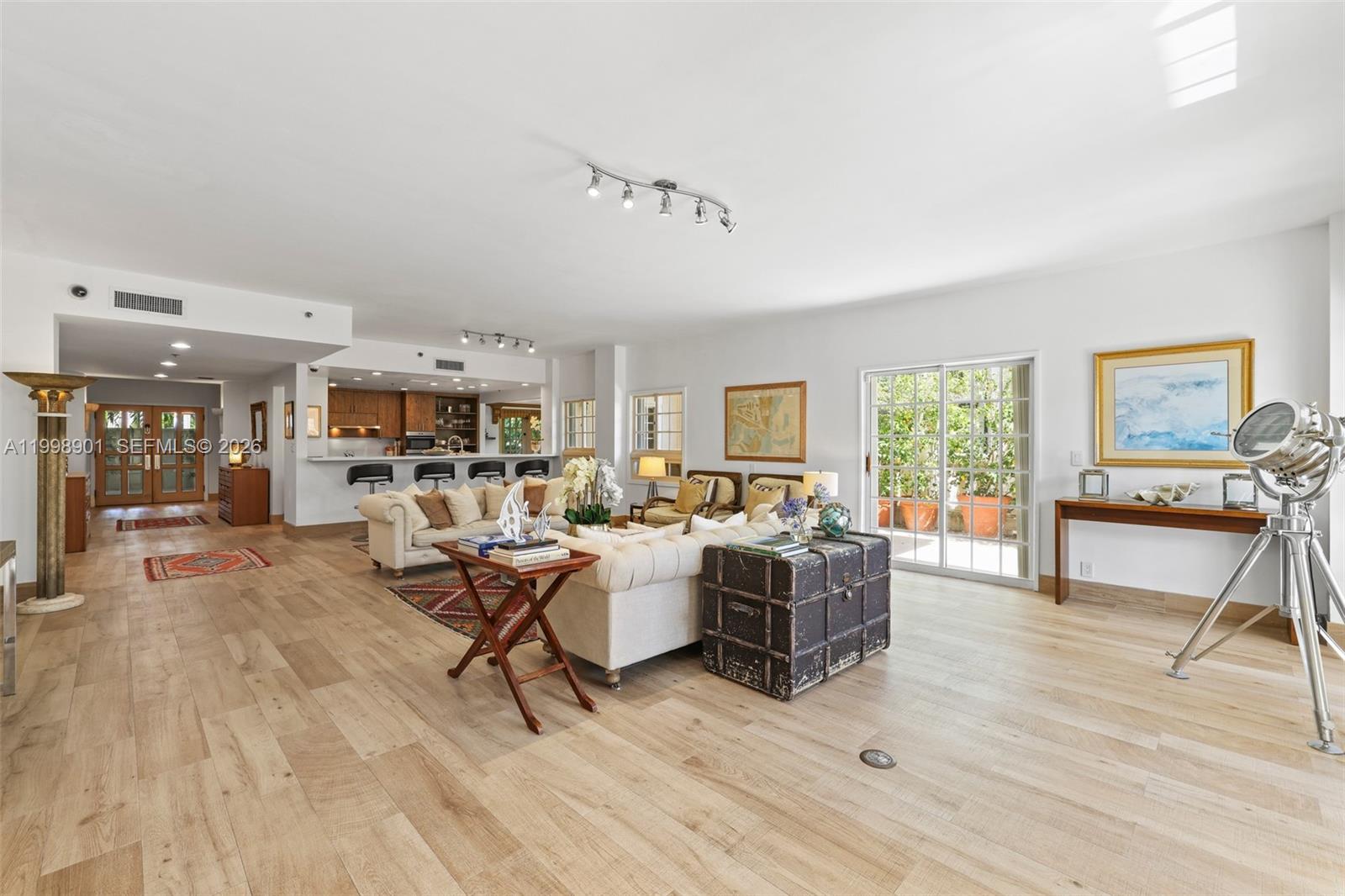 2211 Fisher Is Dr #3101 Miami Beach, FL 33109