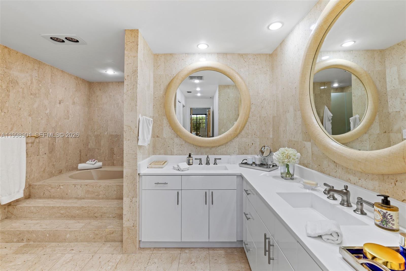 2211 Fisher Is Dr #3101 Miami Beach, FL 33109