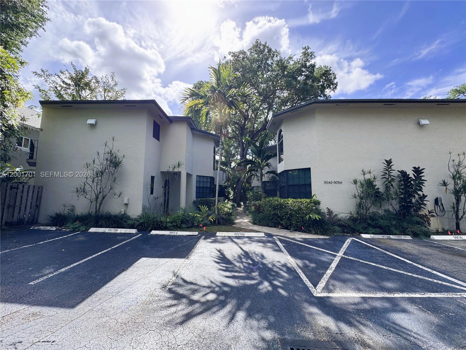 3054 Center St #3054 Miami, FL 33133
