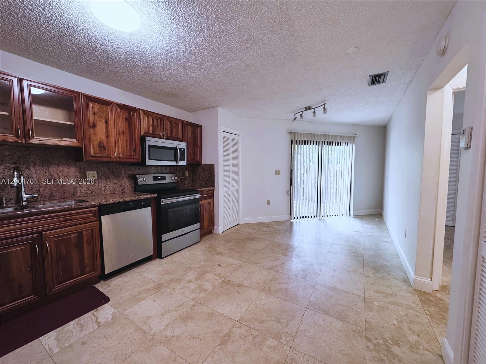 3054 Center St #3054 Miami, FL 33133