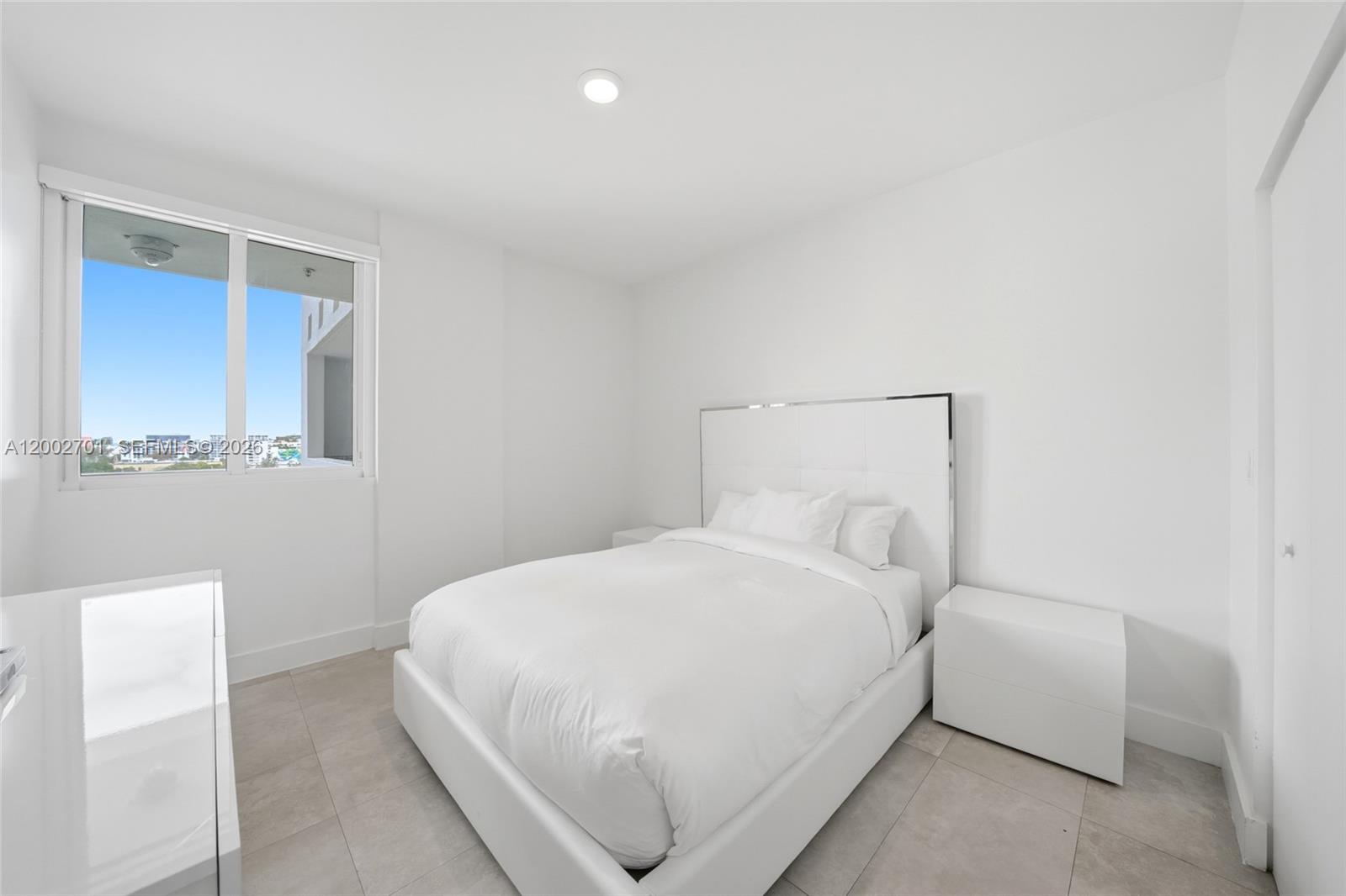 image Bay House11