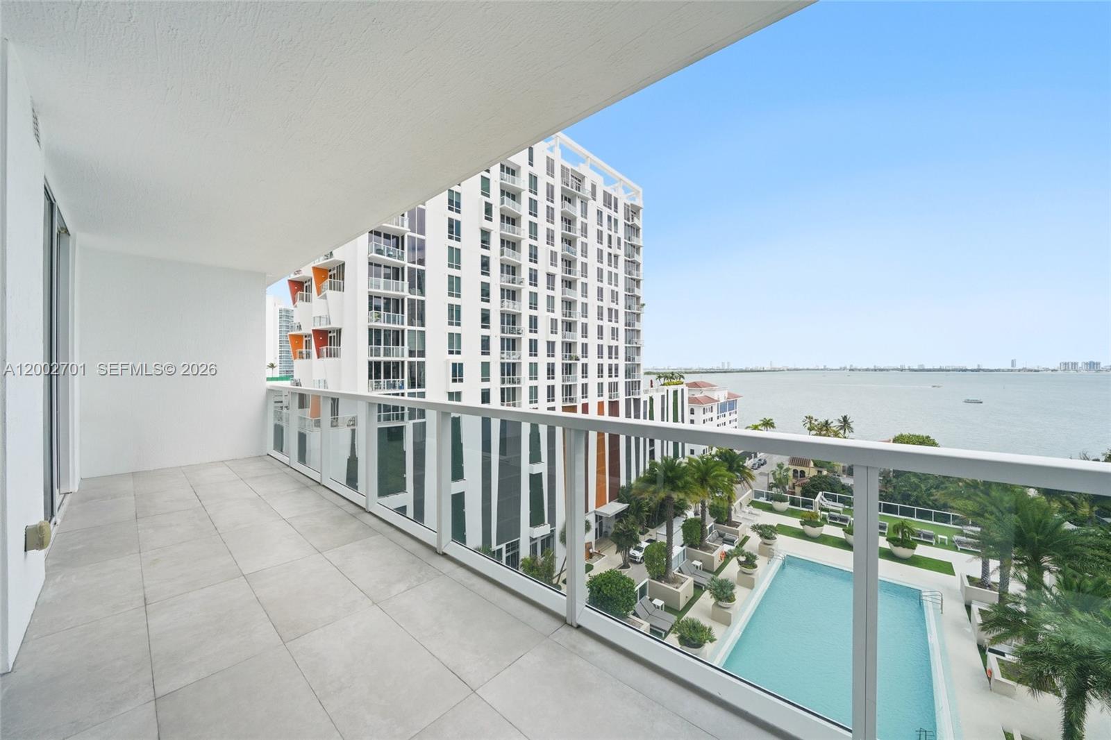 image Bay House20