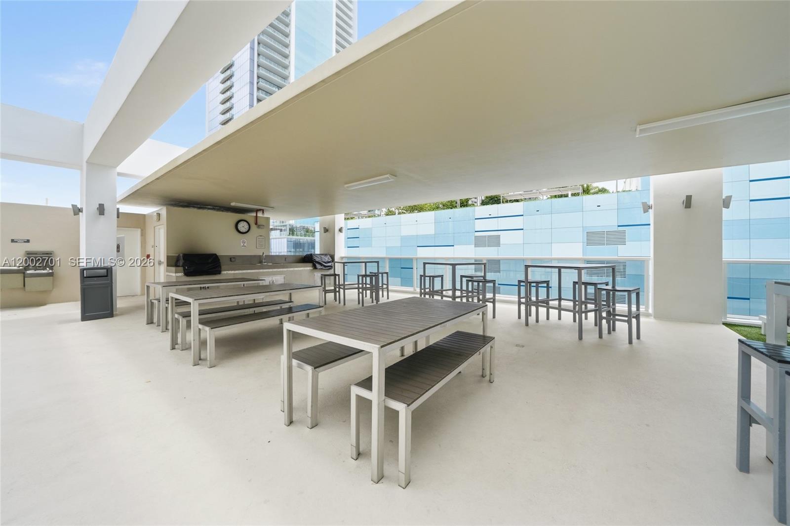 image Bay House26