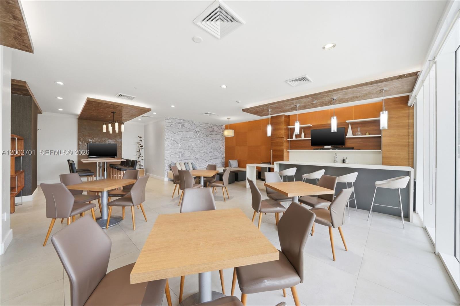 image Bay House28