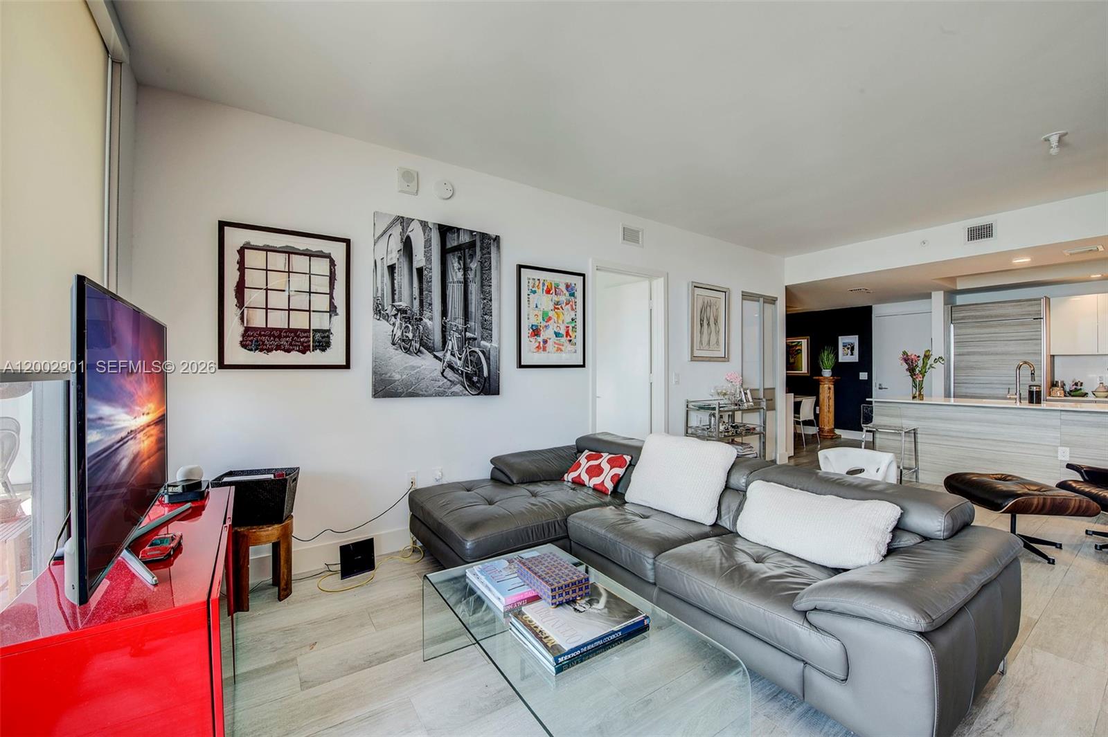 121 NE 34th St #1607 Miami, FL 33137