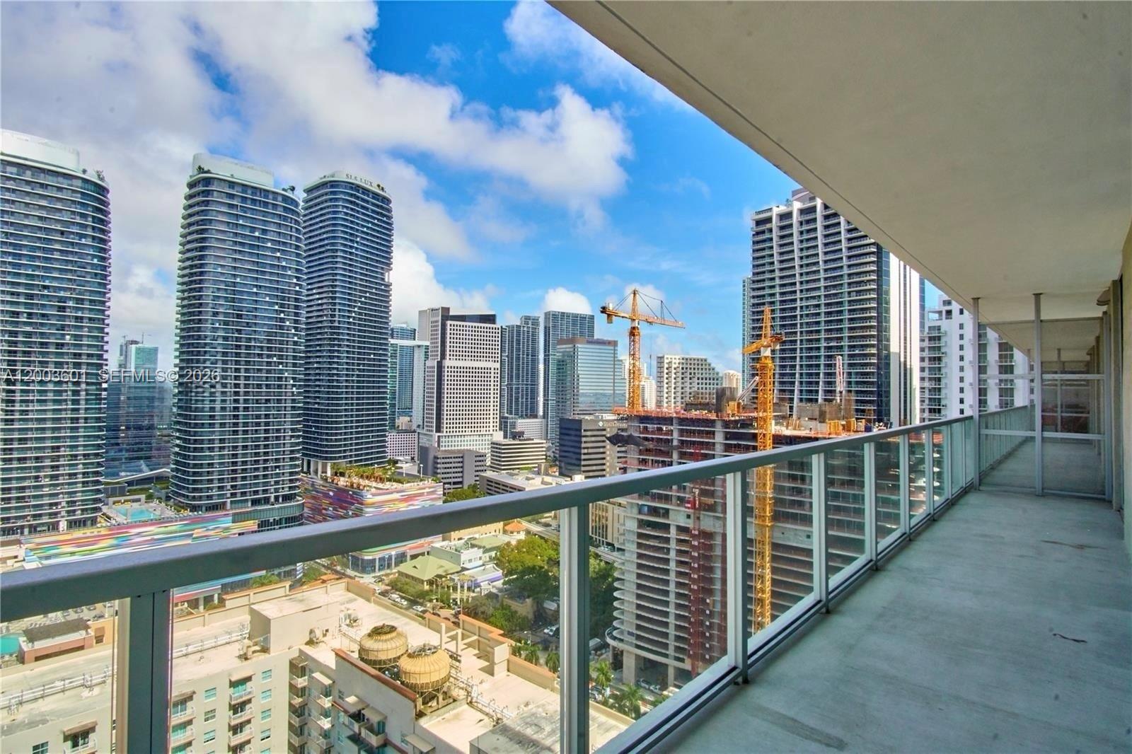 image Axis on Brickell North17