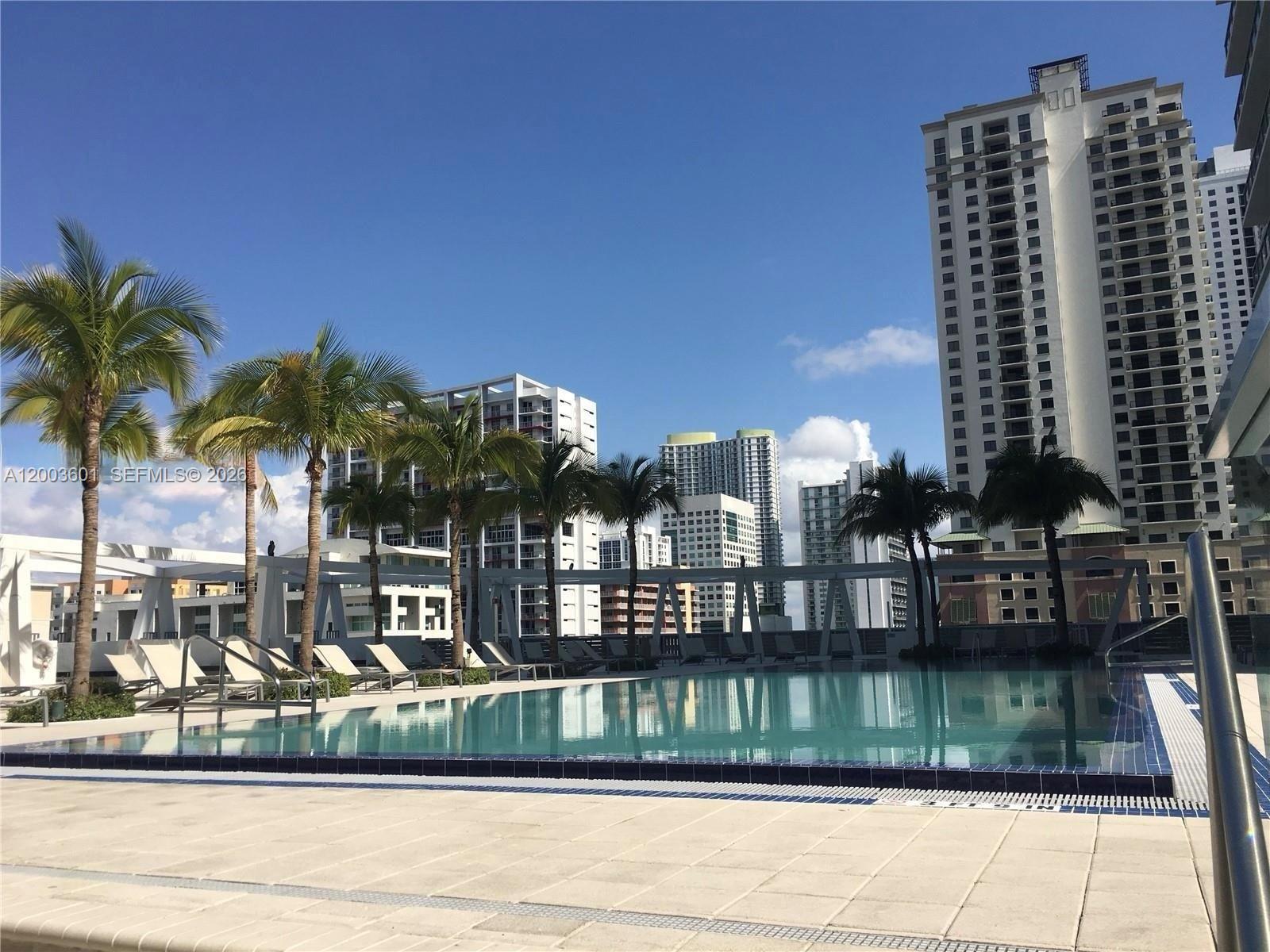 image Axis on Brickell North20