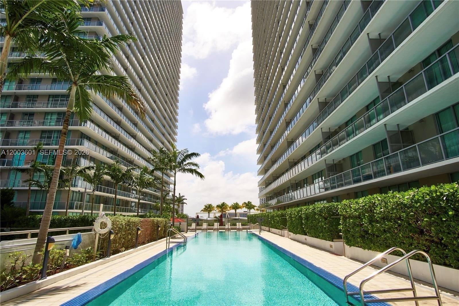 image Axis on Brickell North21