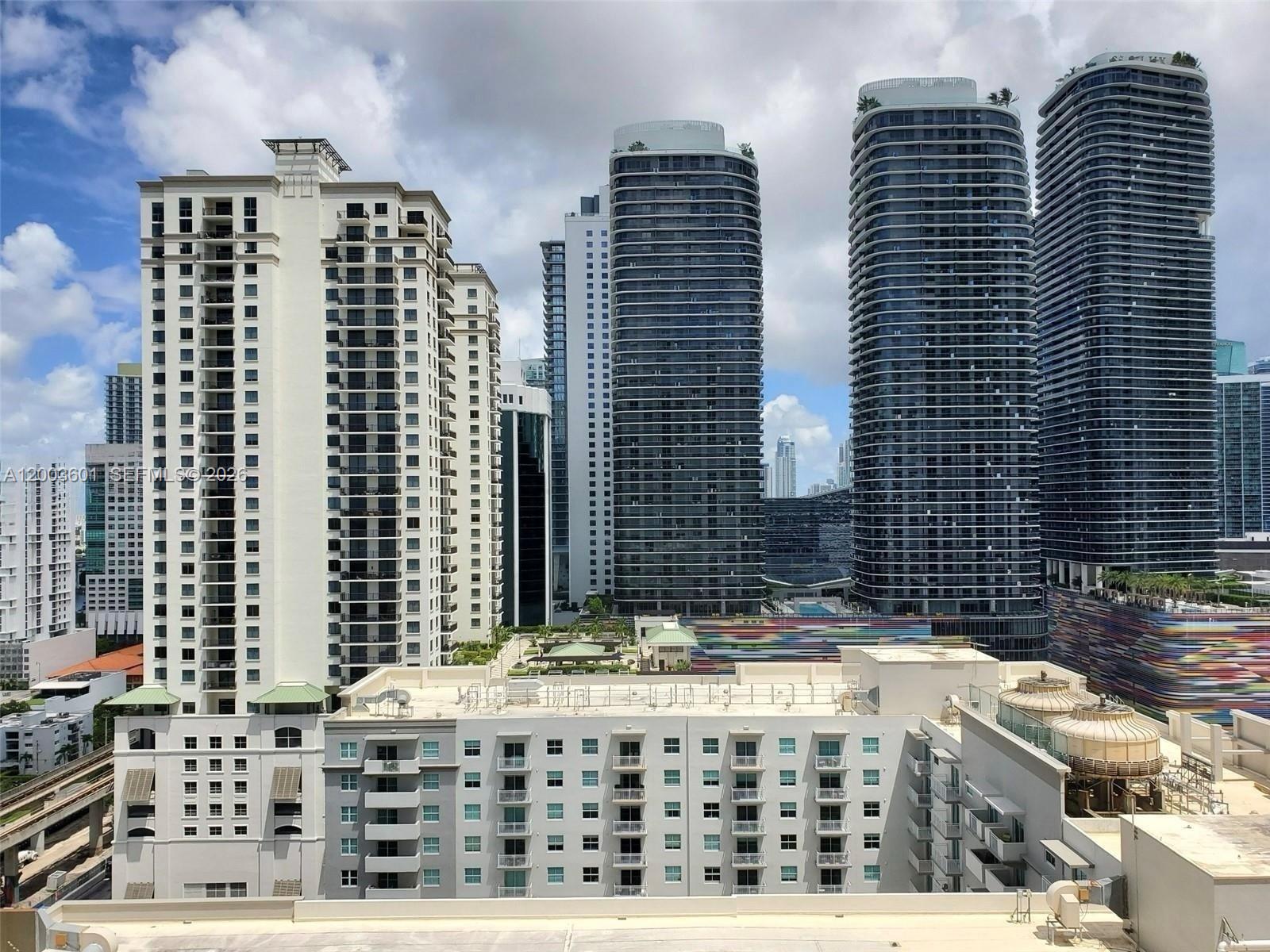 image Axis on Brickell North29