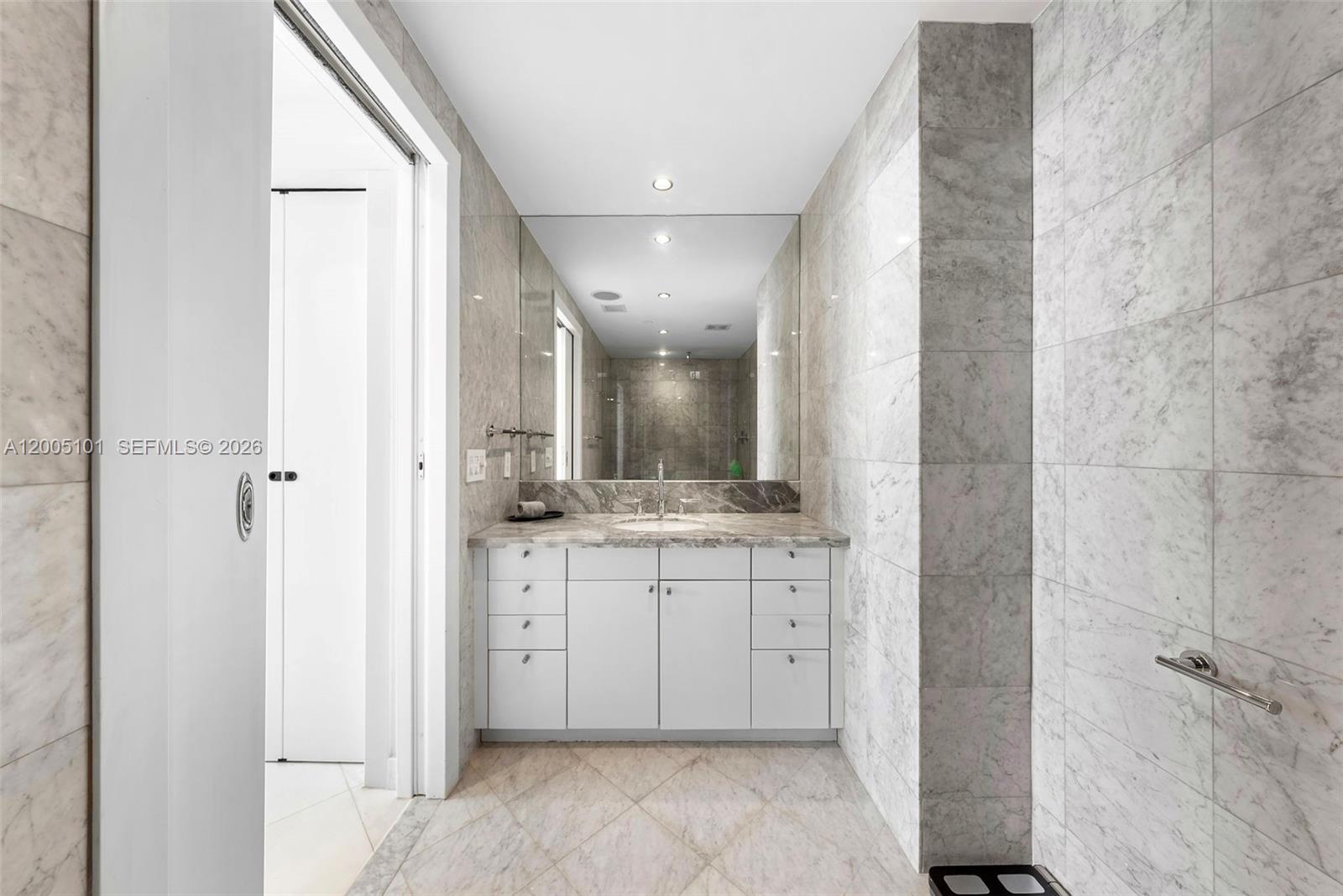 image Bentley Bay South9