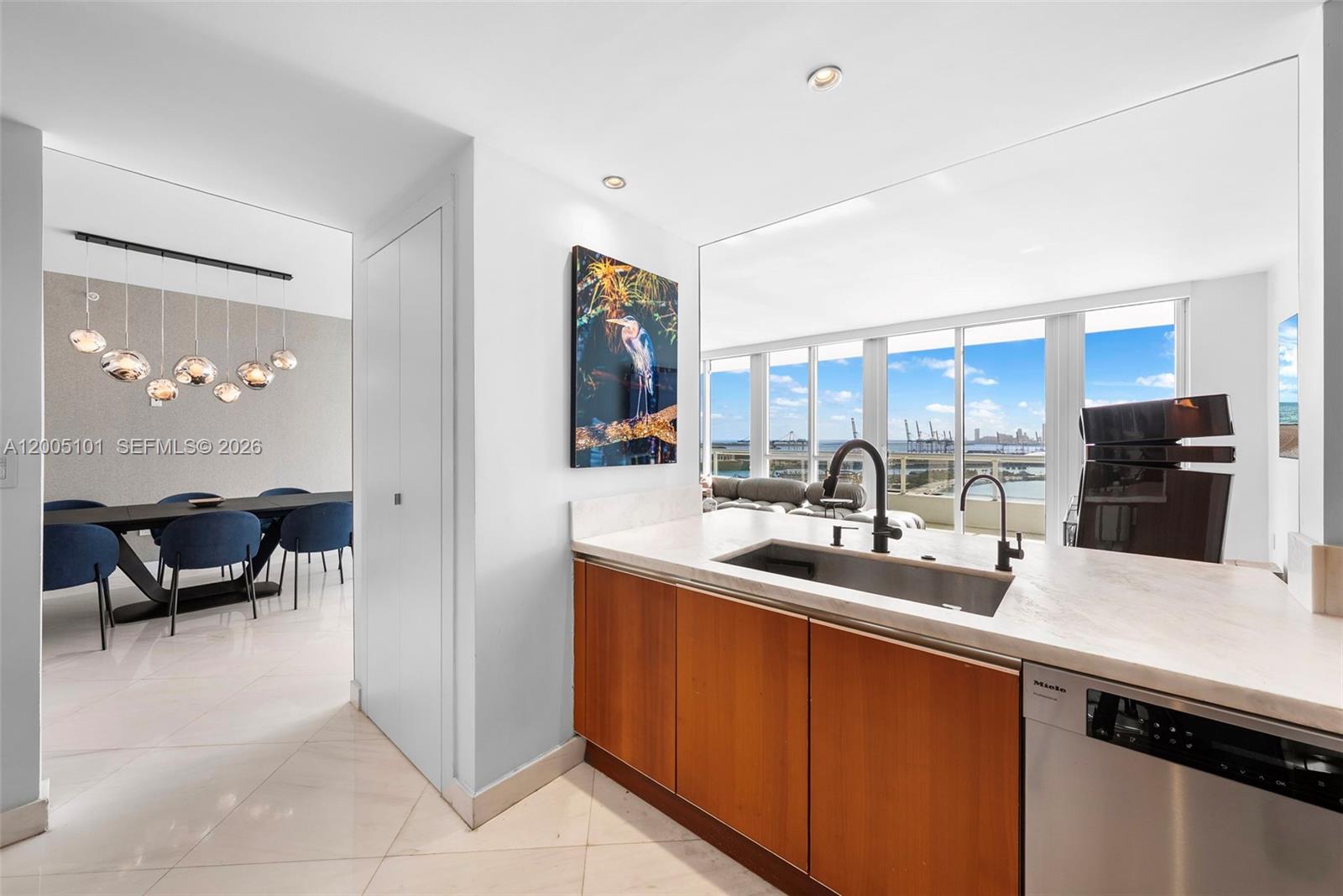 image Bentley Bay South21