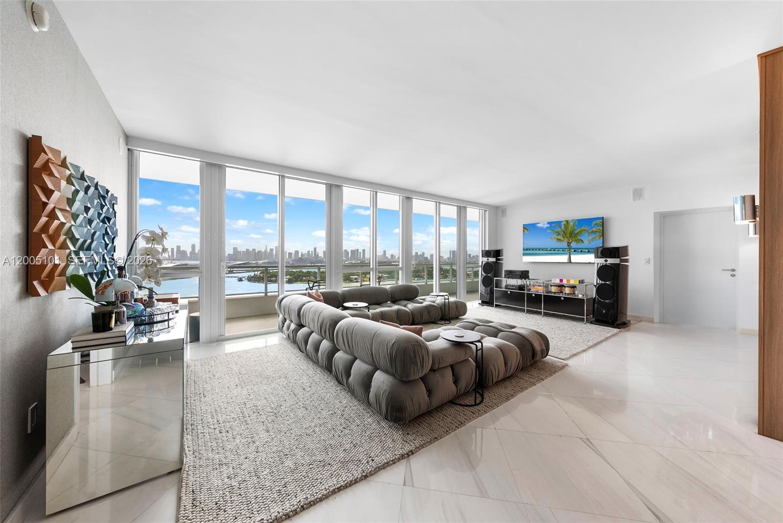 image Bentley Bay South30