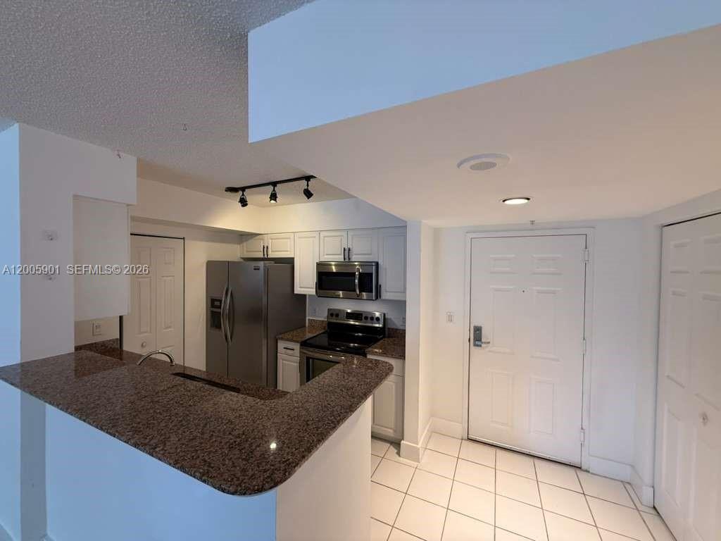 image The Mark on Brickell11