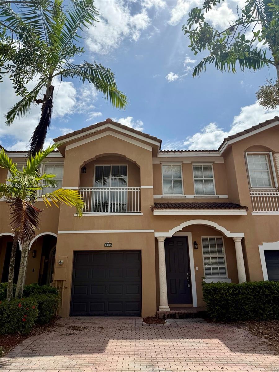 1435 SE 25th Ave