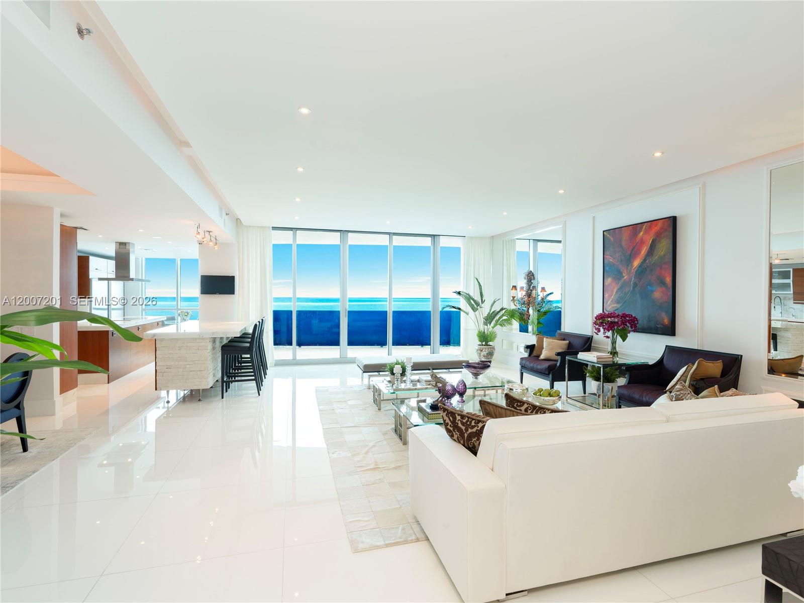 5959 Collins Ave #906 Miami Beach, FL 33140