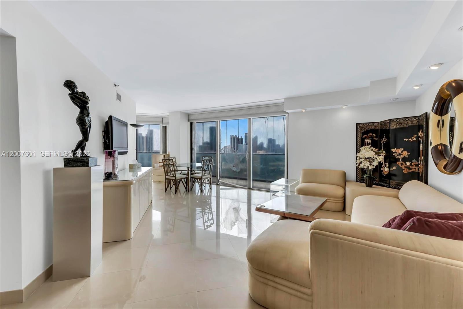 19707 Turnberry Way #22G