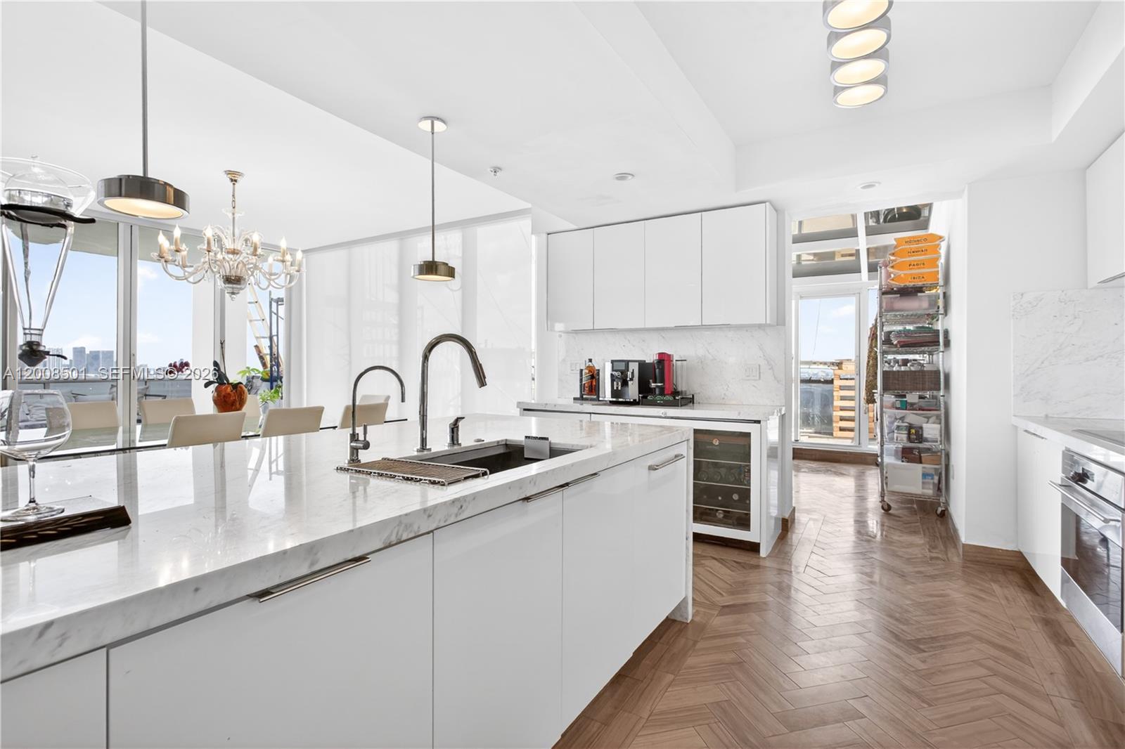 1900 Sunset Harbour Dr #TS02 Miami Beach, FL 33139