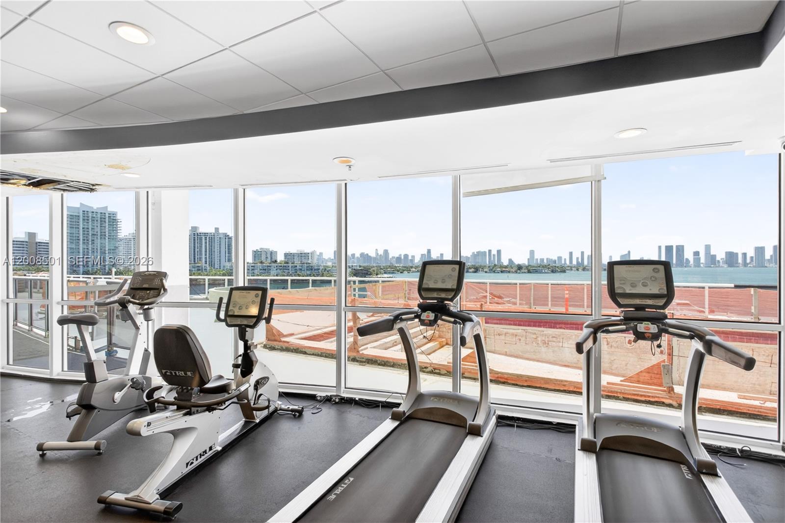 1900 Sunset Harbour Dr #TS02 Miami Beach, FL 33139