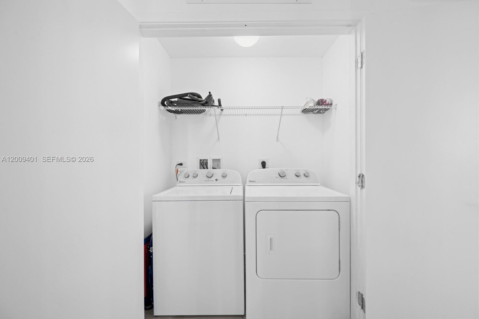 image Nine at Mary Brickell Village21