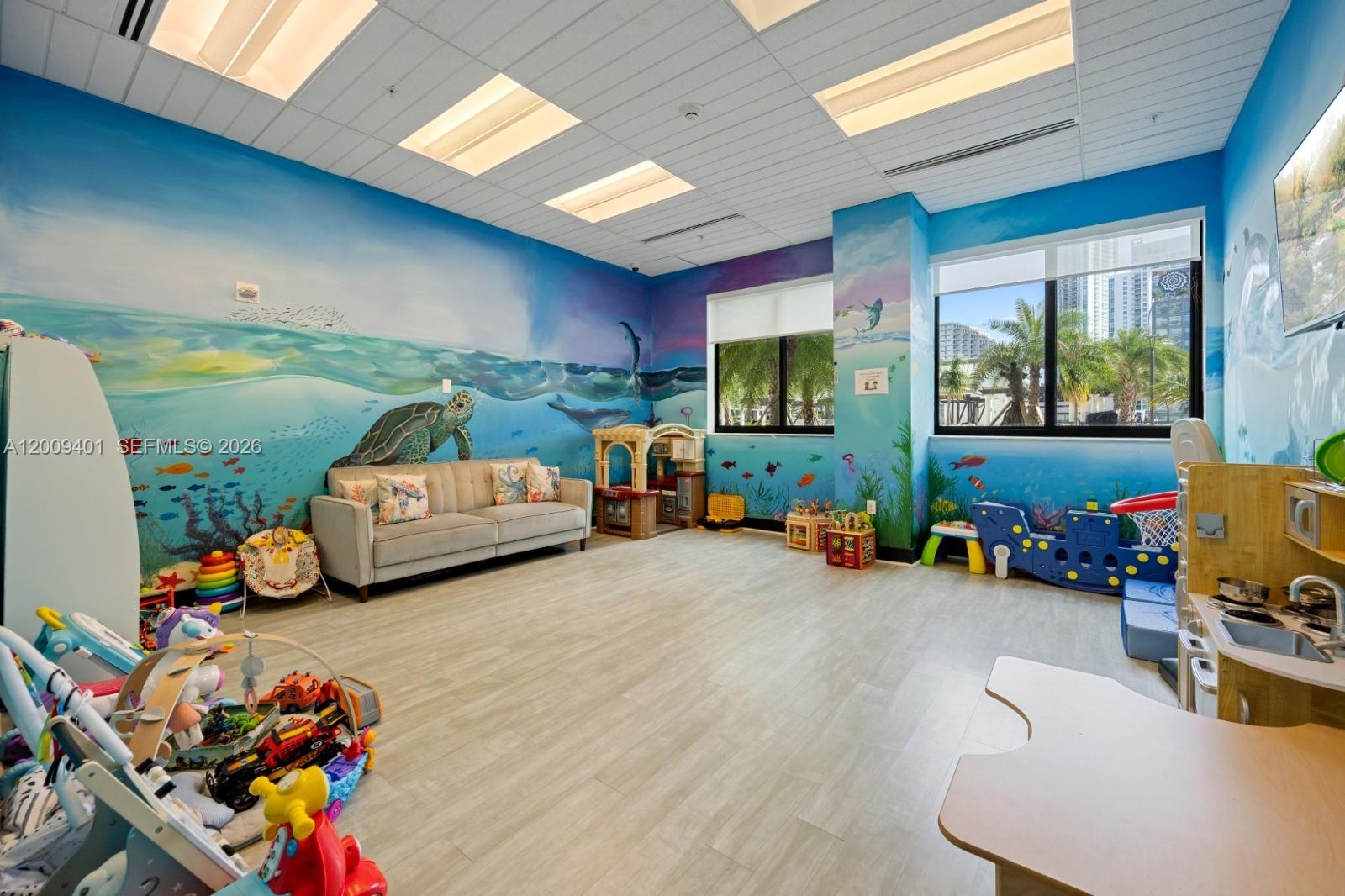 image Nine at Mary Brickell Village25