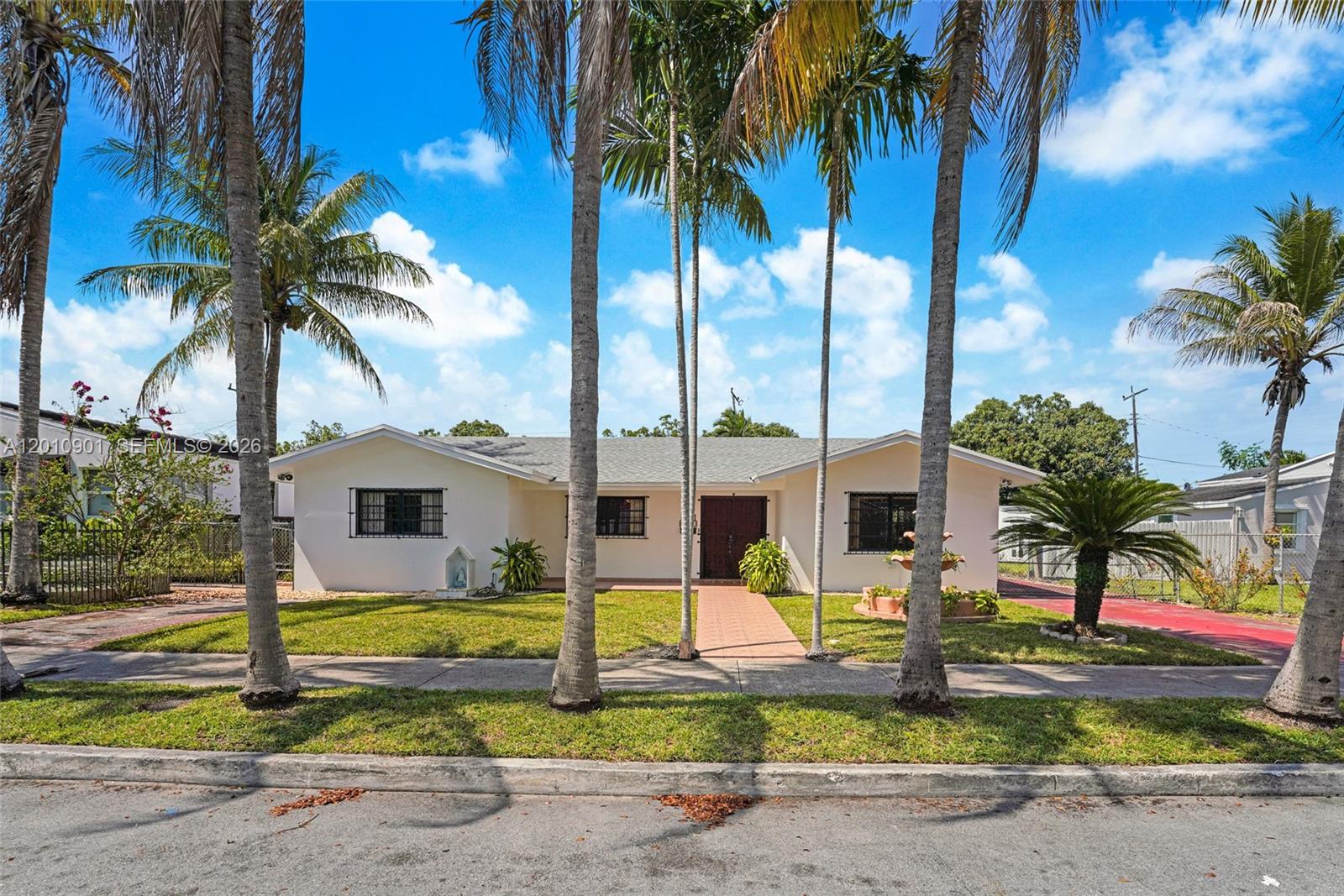 1735 SW 15th St