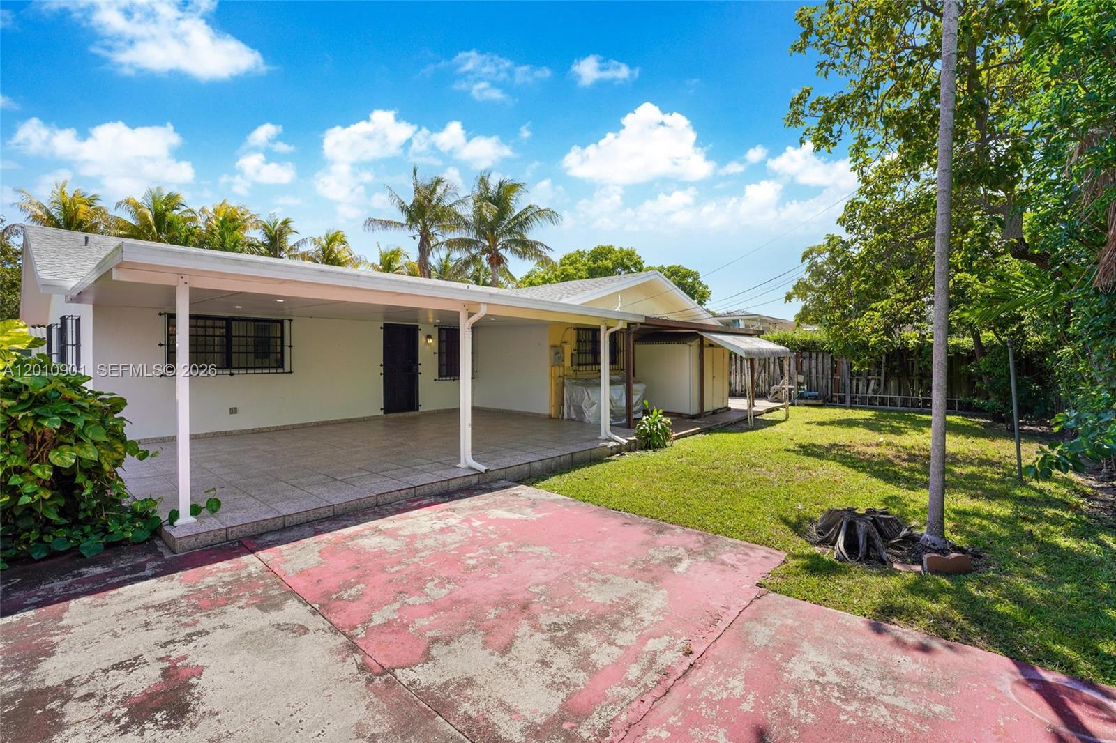 1735 SW 15th St Miami, FL 33145