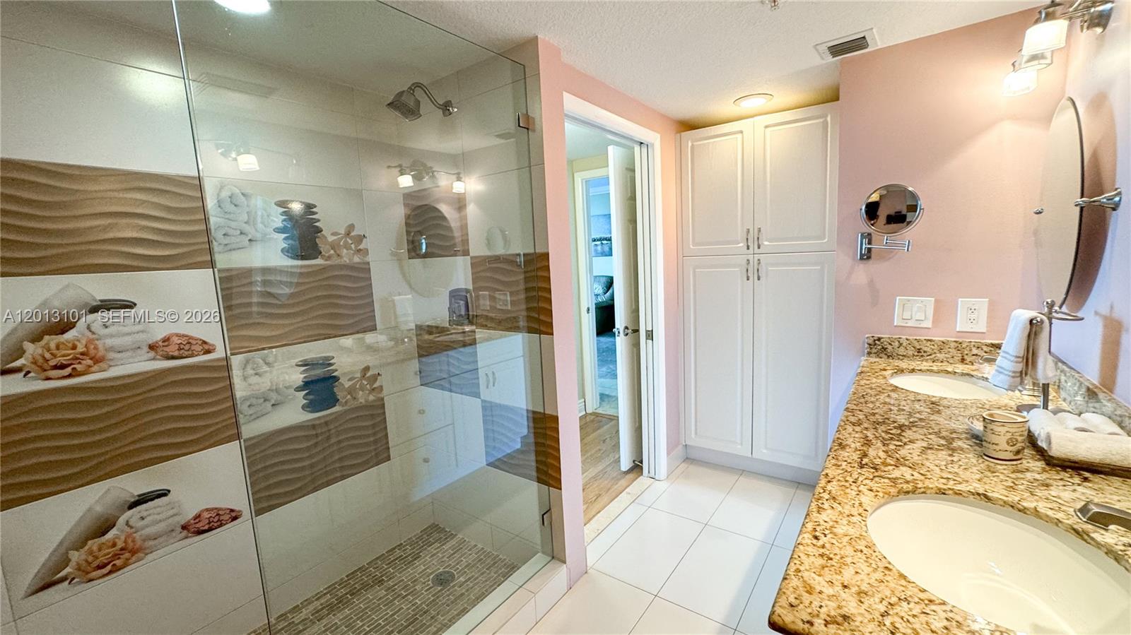 18100 N Bay Rd #1106 Sunny Isles Beach, FL 33160