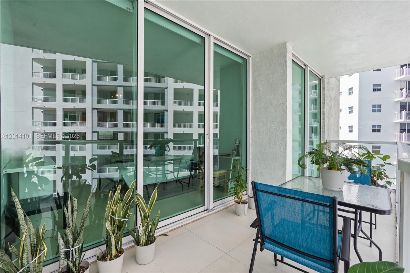 image Emerald at Brickell16