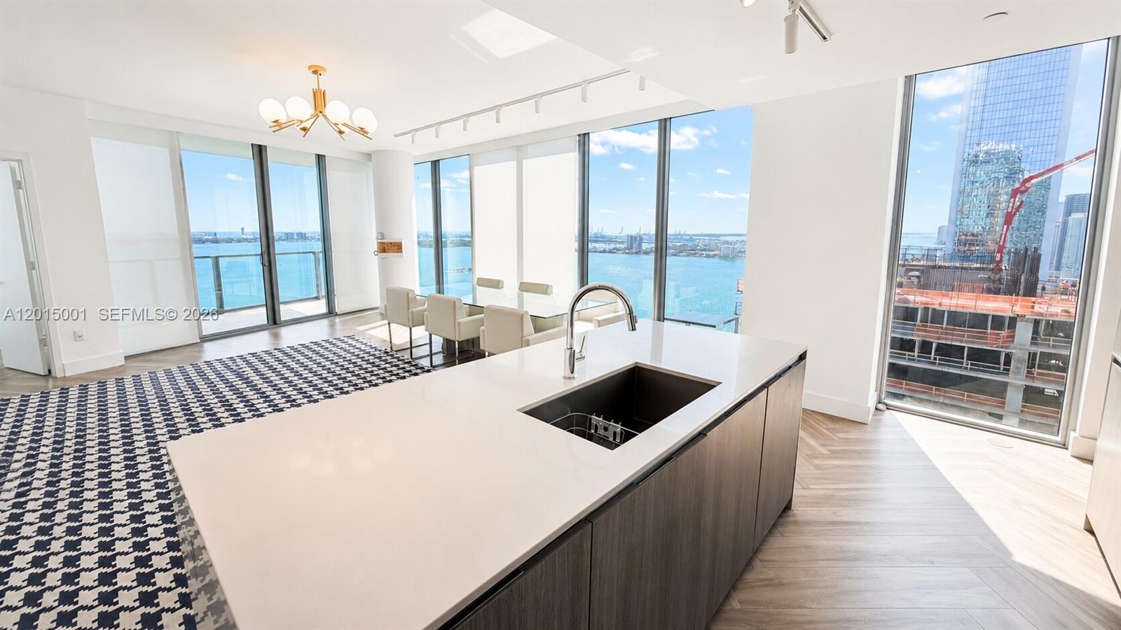 2900 NE 7th Ave #3207 Miami, FL 33137