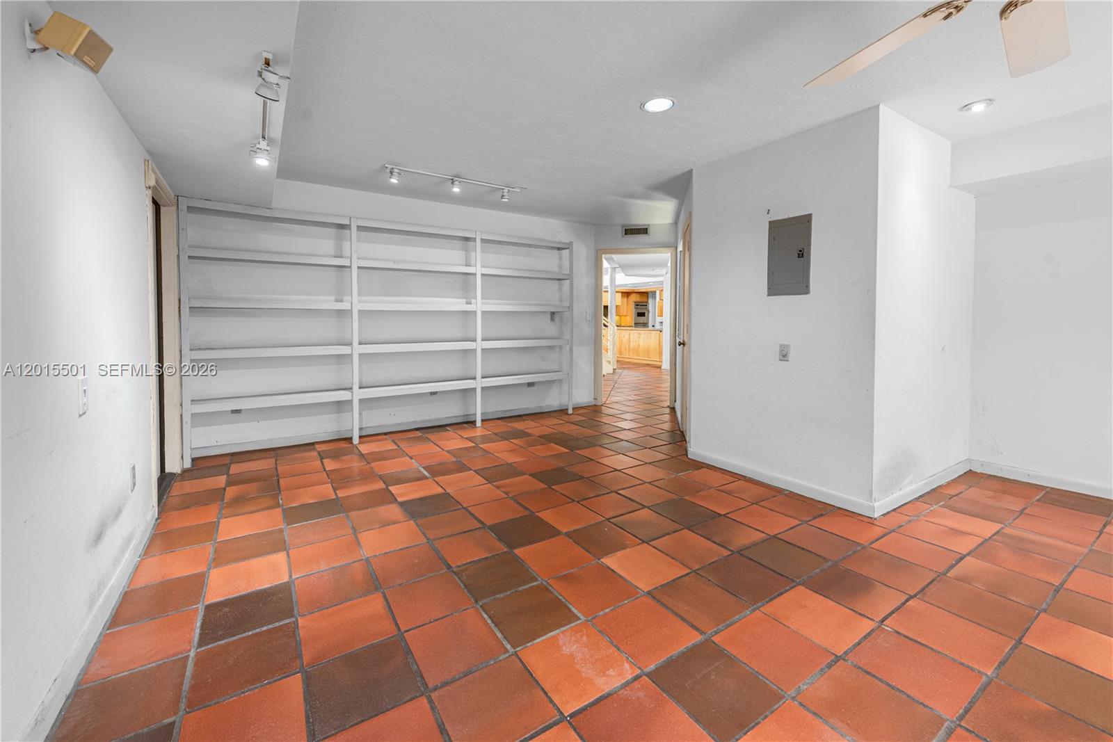 8875 SW 110th St Miami, FL 33176