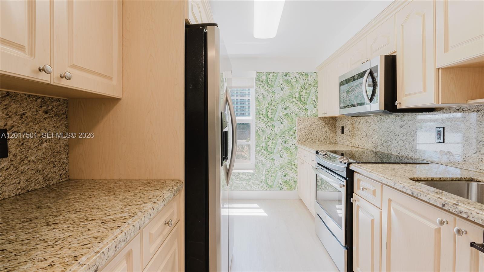 1455 West Ave #603 Miami Beach, FL 33139