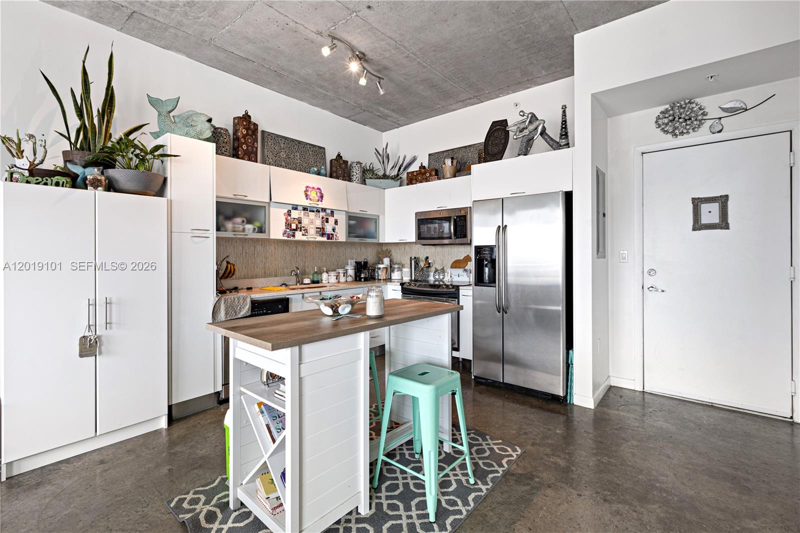 image The Loft 25
