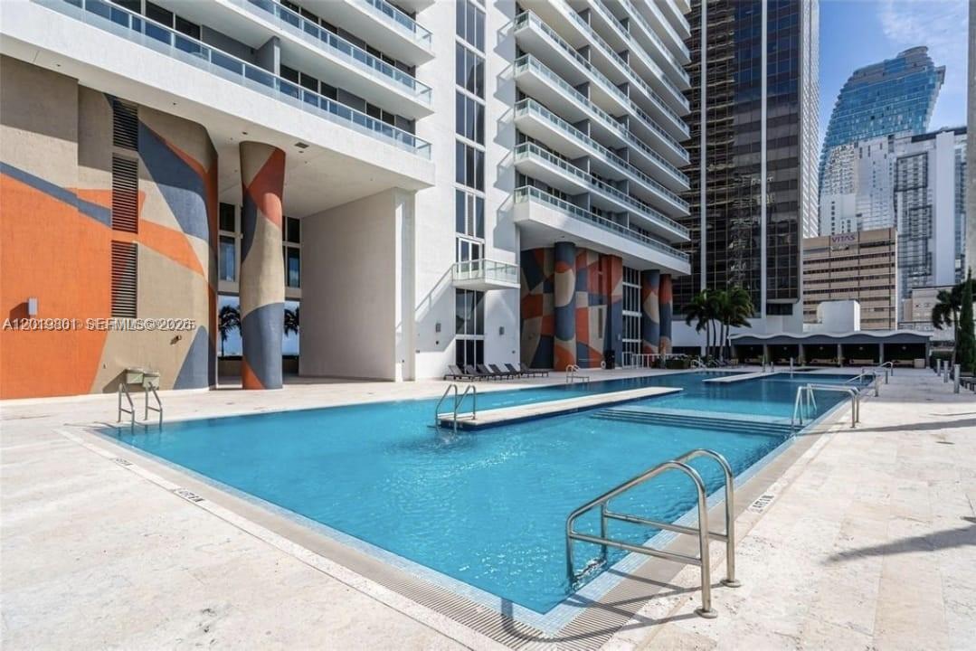 image 50 Biscayne18