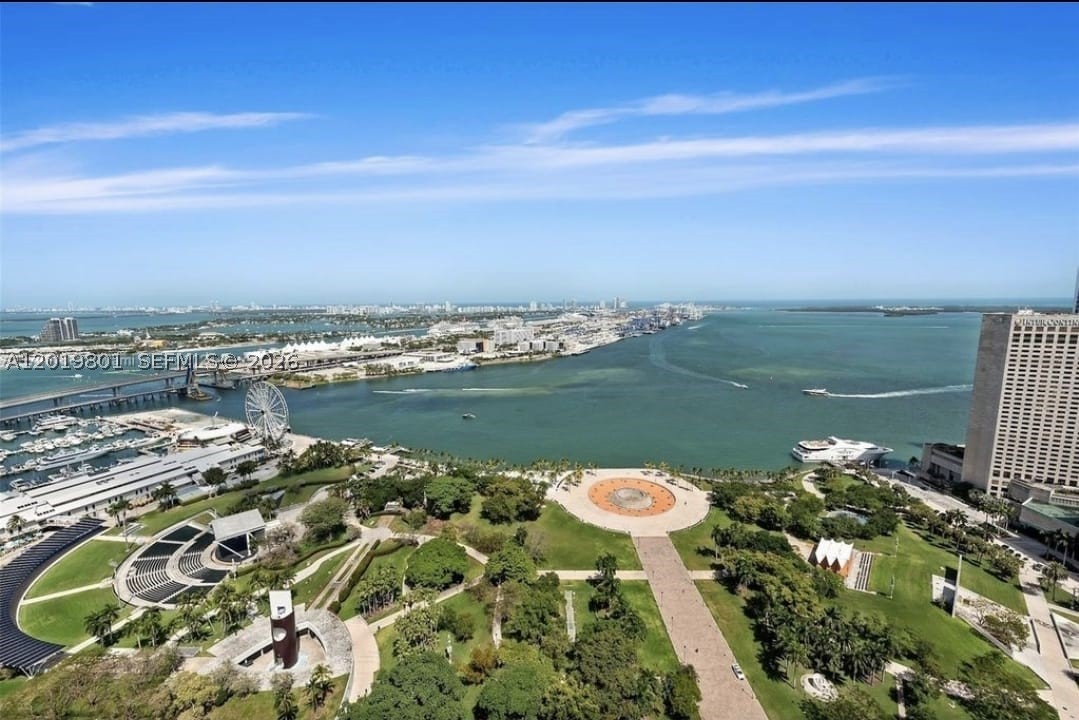 image 50 Biscayne33
