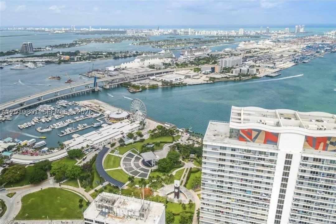 image 50 Biscayne36