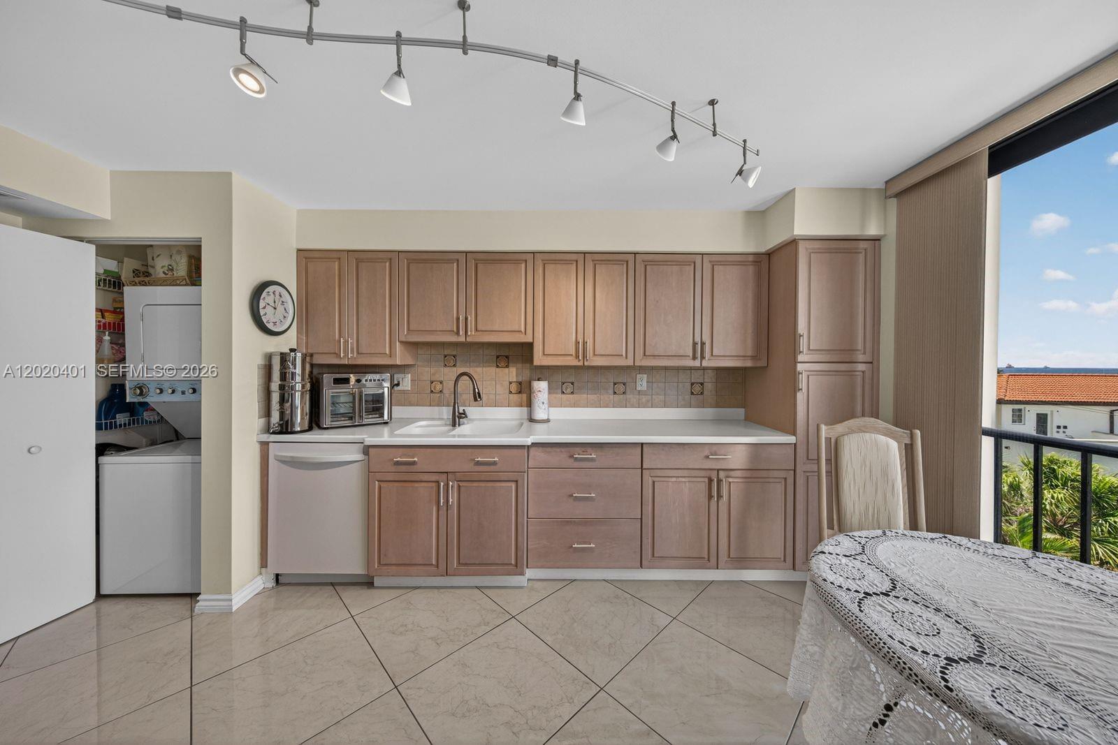 1901 N Ocean Blvd #4D Fort Lauderdale, FL 33305