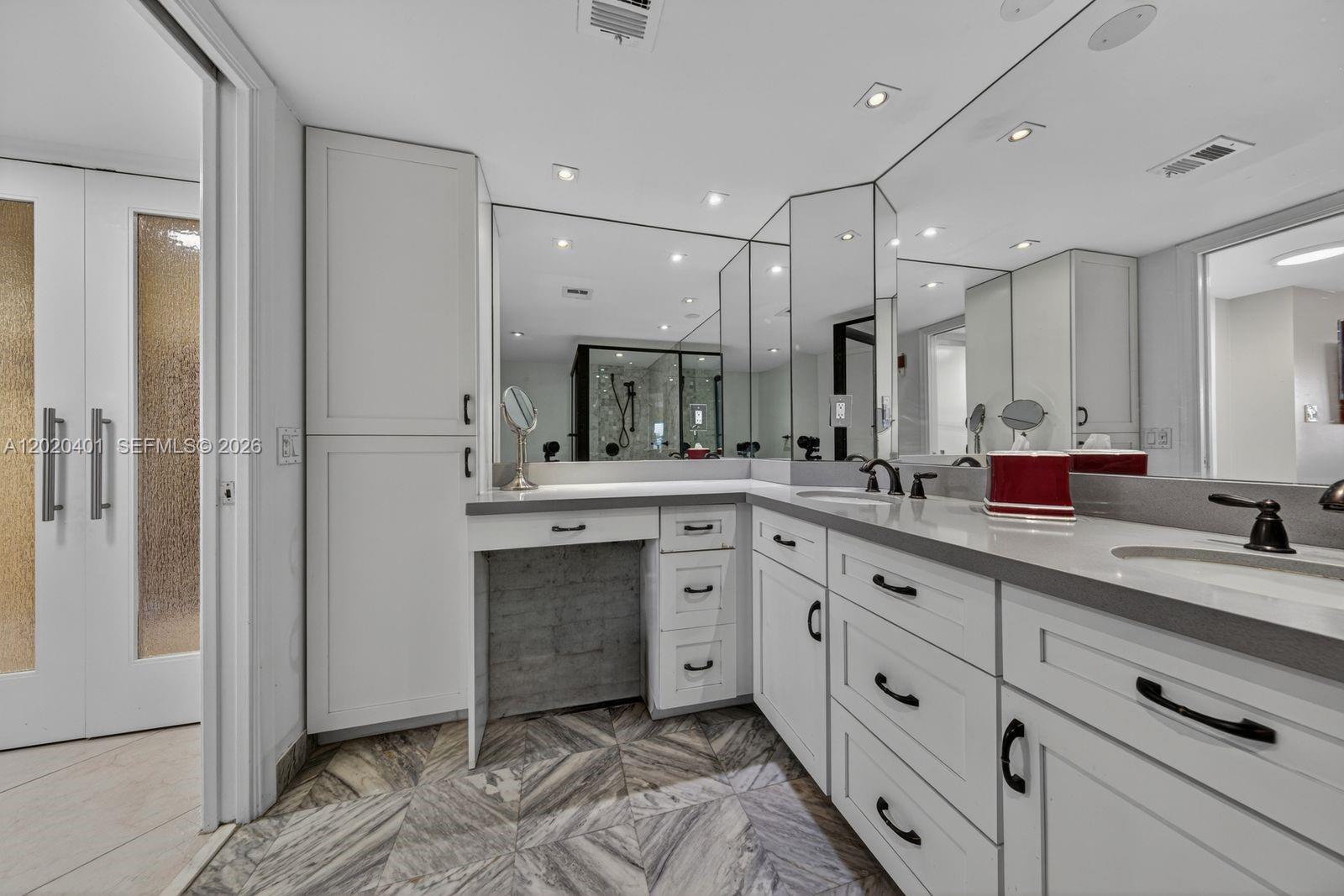 1901 N Ocean Blvd #4D Fort Lauderdale, FL 33305