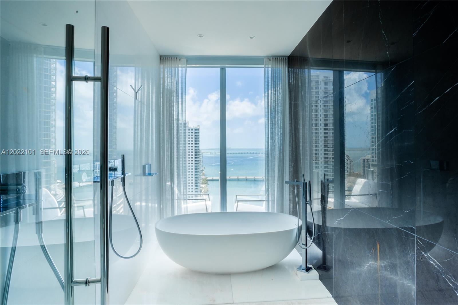 300 Biscayne Blvd Way #2203C Miami, FL 33131