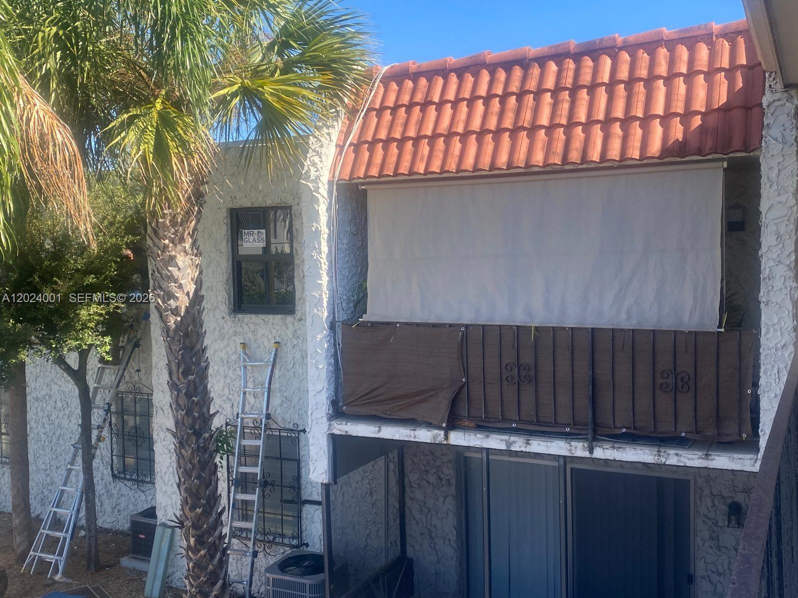 8701 SW 141st St #L5 Palmetto Bay, FL 33176