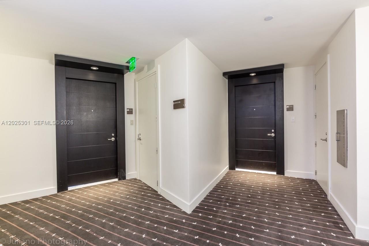 200 Biscayne Blvd Way #3102 Miami, FL 33131