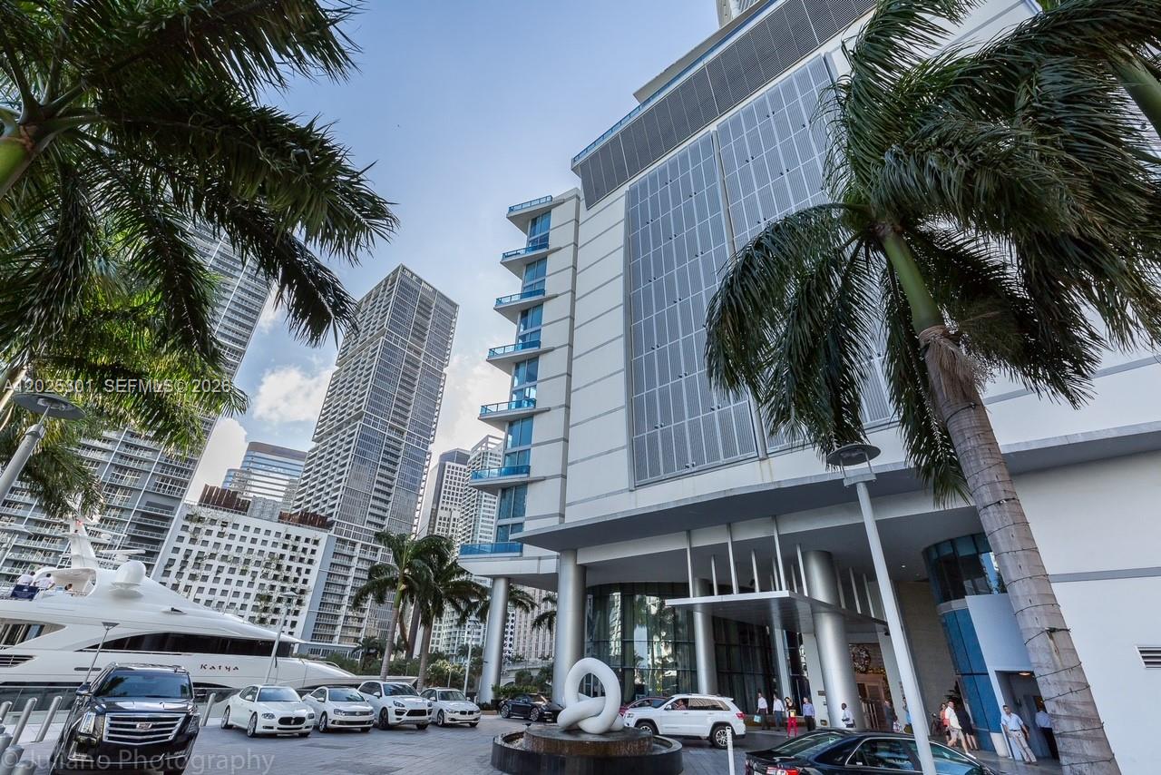 200 Biscayne Blvd Way #3102 Miami, FL 33131