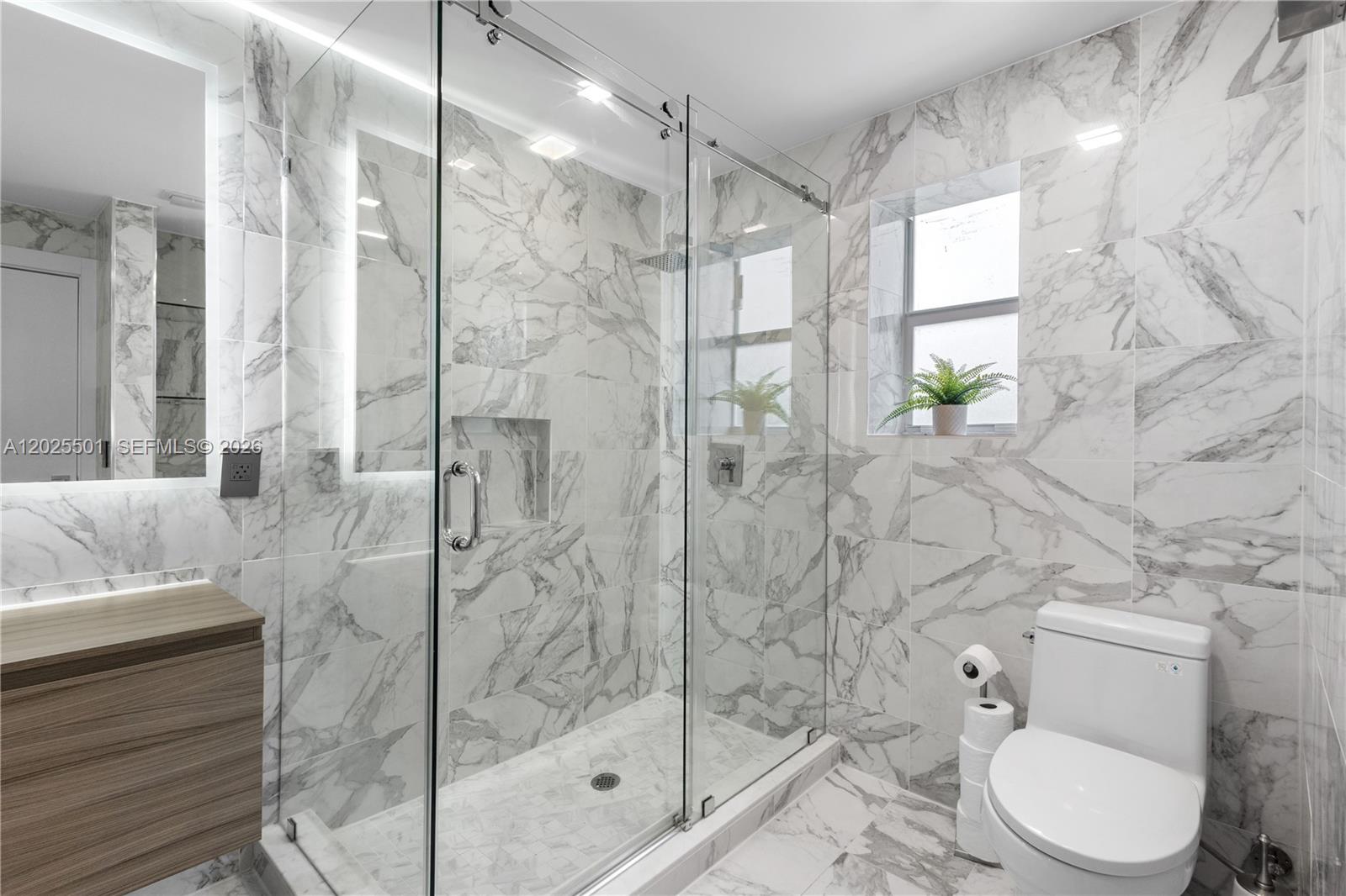 1544 Michigan Ave Miami Beach, FL 33139