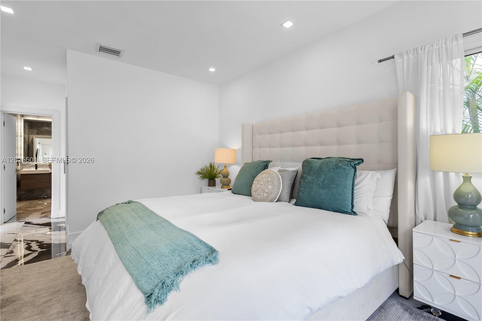 1544 Michigan Ave Miami Beach, FL 33139