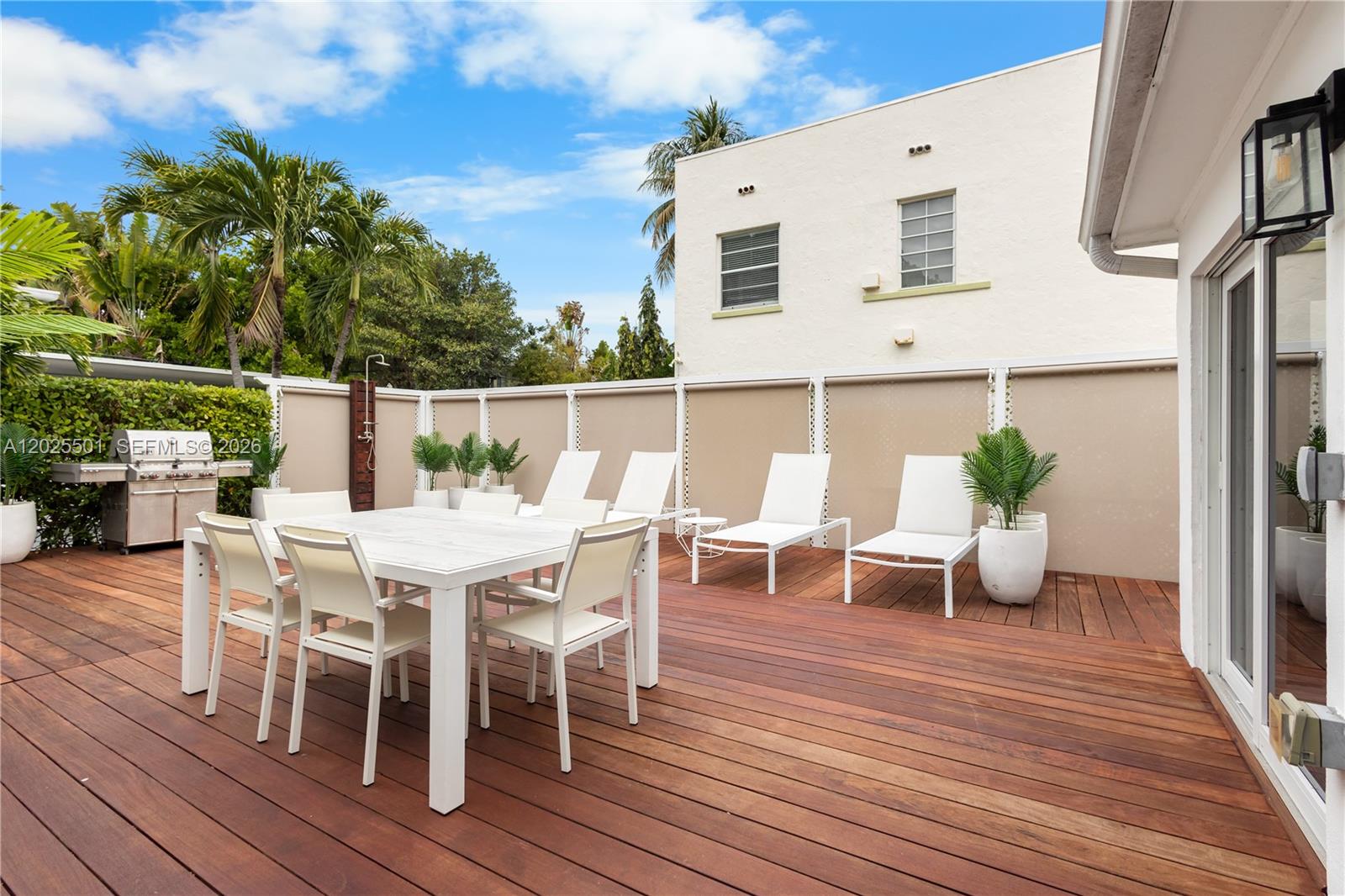 1544 Michigan Ave Miami Beach, FL 33139